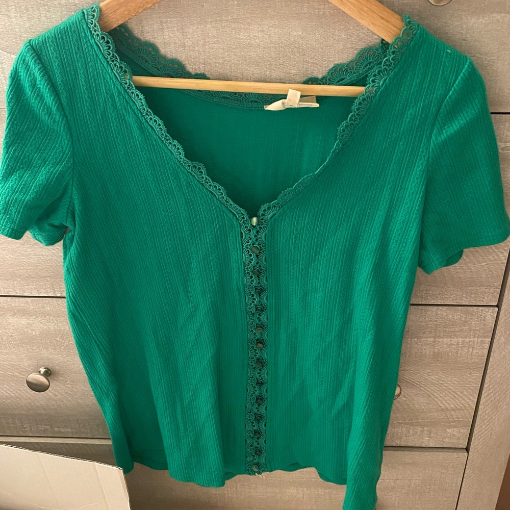 Sezane Green Lace Button Down Short Sleeve Top